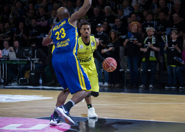 积极补位 积极补位