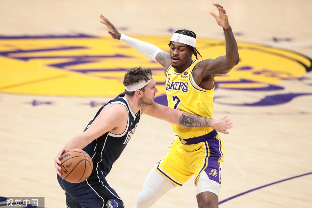 莱昂纳多在 莱昂纳多在